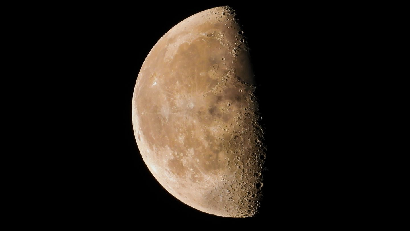 Luna (8 e 9 luglio 2023)
